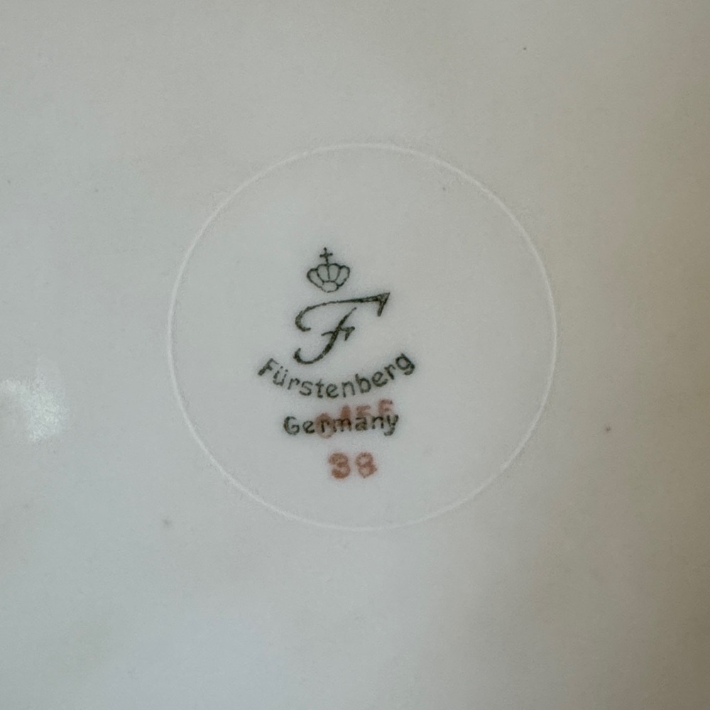 Antique furstrnberg Germany 2 salad plate Cream Dinner Plate with Gold Rim 7.5” - Picture 4 of 4